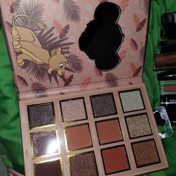 Lion Kind Pallet 