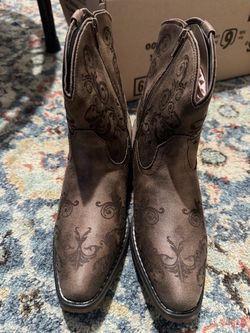 Brown Western Cowboy Boots with Scroll Design