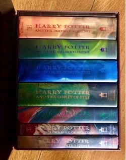 Harry Potter Collection, all hardcover books, NEW. Read !!!