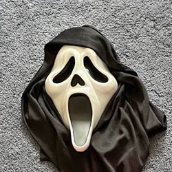 Ghostface Mask