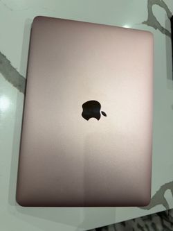Apple MacBook