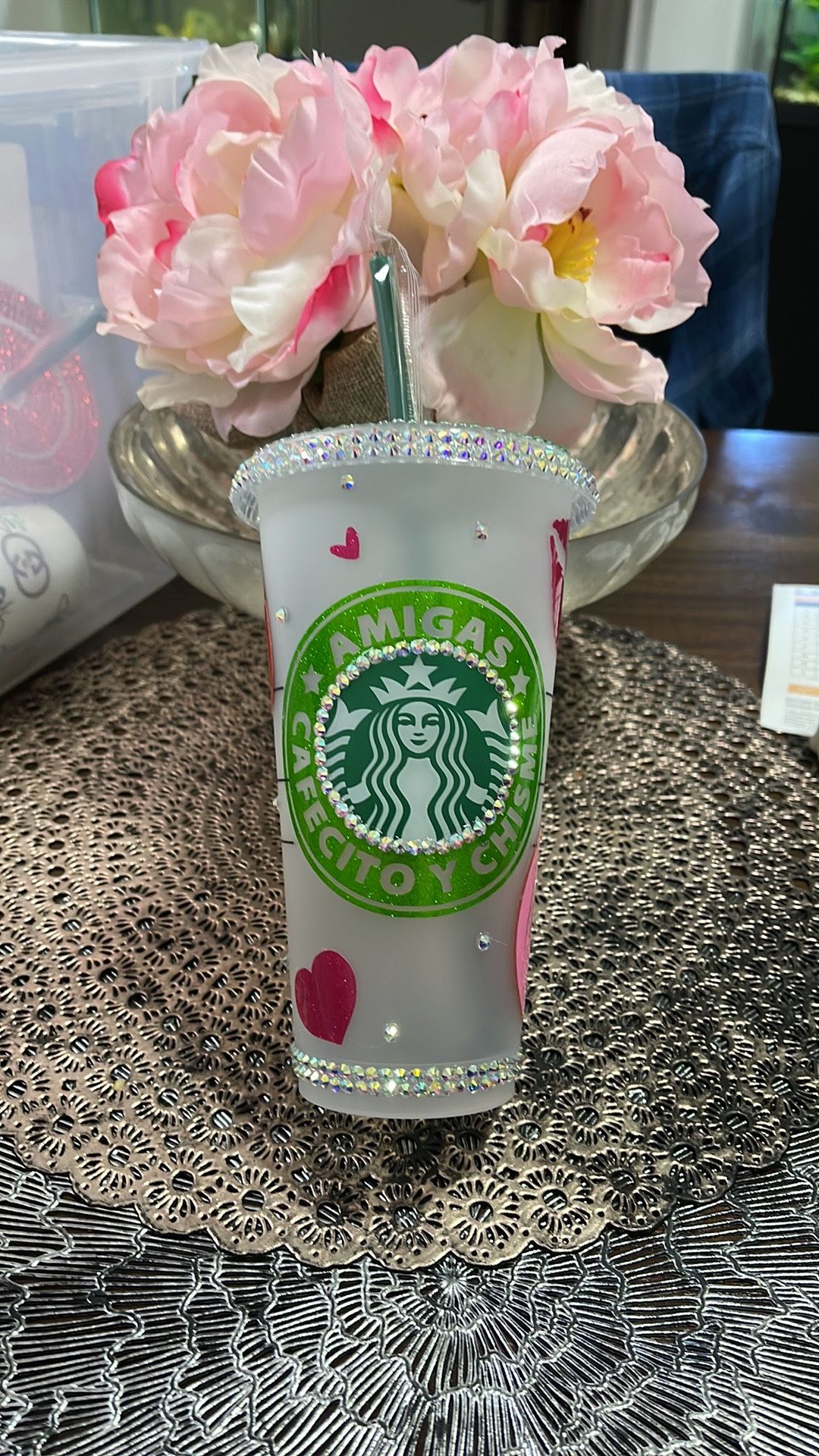 Starbucks cold cup tumbler Glitter vinyl AMIGAS CAFECITO Y CHISME