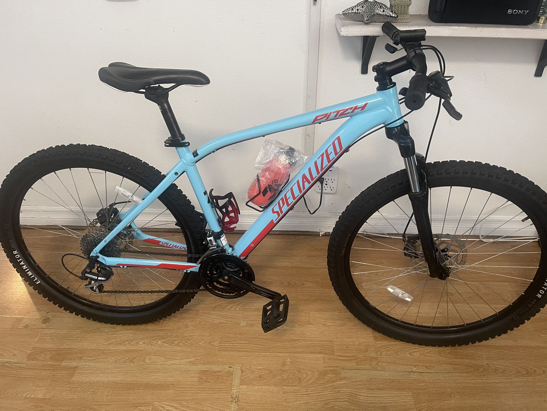 2018 SPECIALIZED Pitch 650b size large