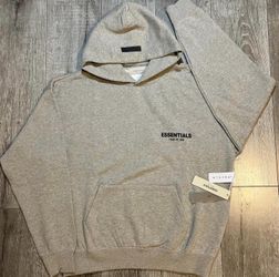 Fear of god Essentials