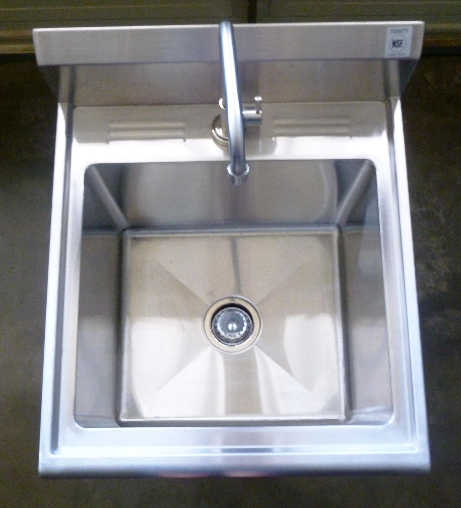 Stainless Steel Sink Indoor Outdoor Brand NEW