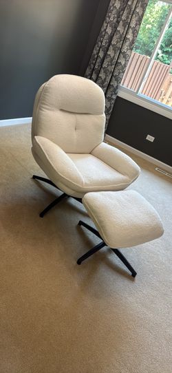 Chair w/ottoman