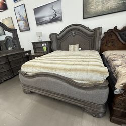 King Bedroom Set