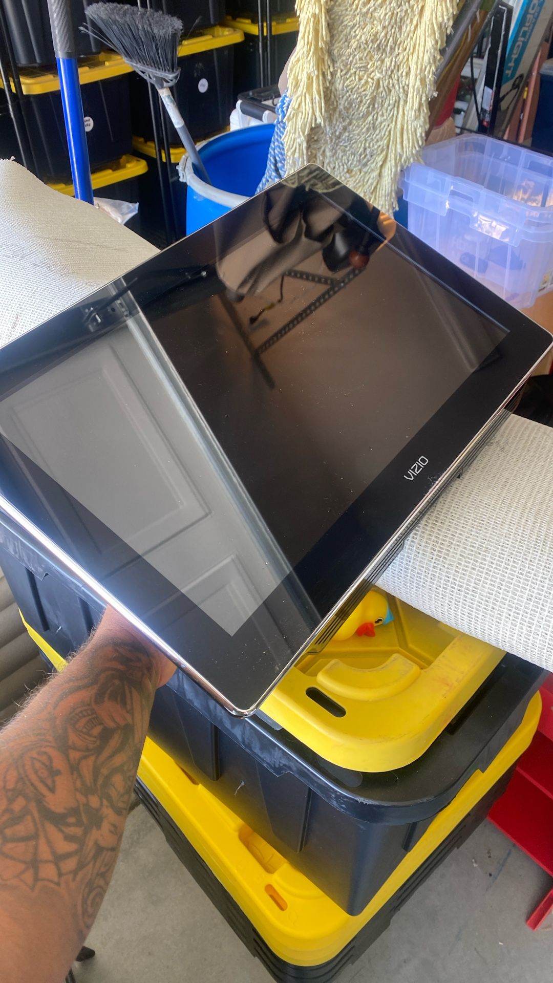 20" Vizio Razor LED LCD HDTV