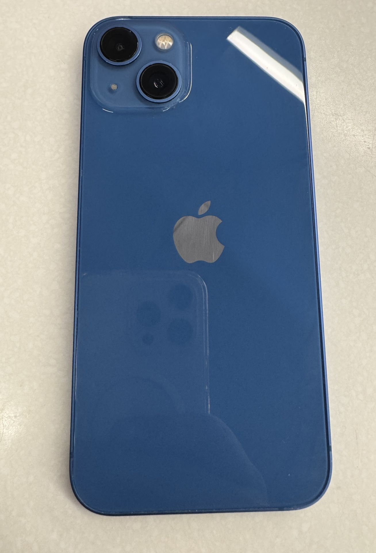 iPhone 13 256 GB UNLOCKED