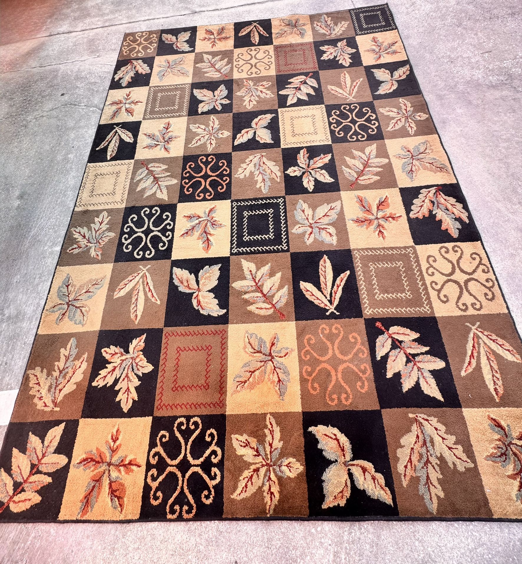 10ft Rug Leaf Design