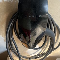 Tesla Charger 