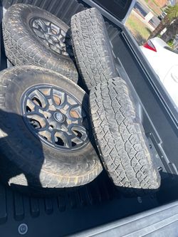 Toyota Wheels with Hankook Dynapro AT Tires