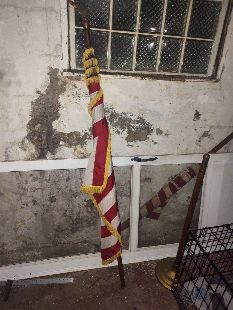 2 Vintage American Flags
