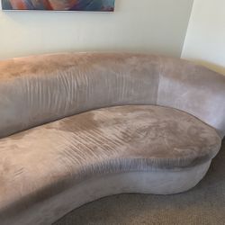  Free Couch