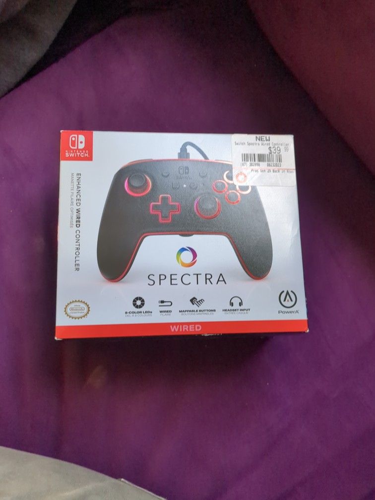 Nintendo Switch - PowerA Spectra Enhanced Wired Controller