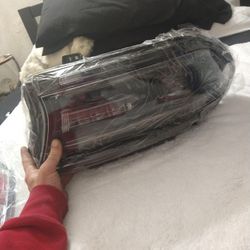 Dodge Charger Headlight Zenon