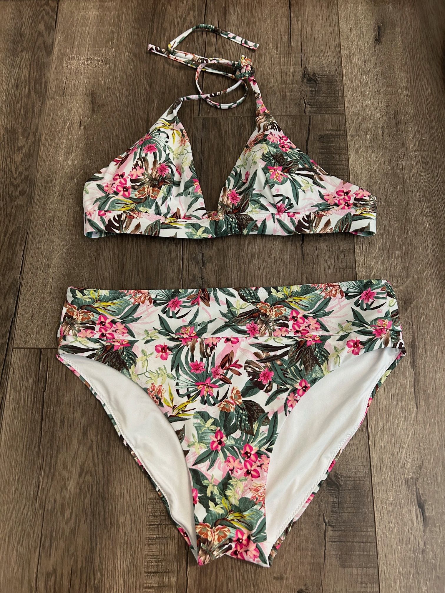 womens victoras secret bikini medium