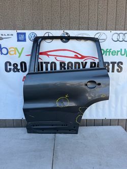 VOLKSWAGEN TIGUAN ( 2009 2010 2011 2012 2013 2014 2015 2016 2017 ) Rear door shell left driver side LH used original OEM