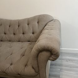 love seat/sofa