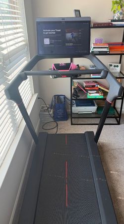 Peloton Tread (delivery included)