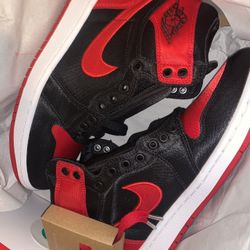 Jordan 1 Size W 8.5