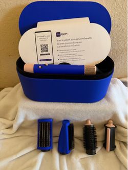 Dyson Airwrap Complete Set – Like New + Free Gifts – $350 Firm**