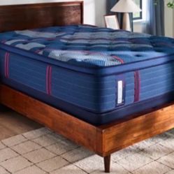 King Size Sealy Pillow Top