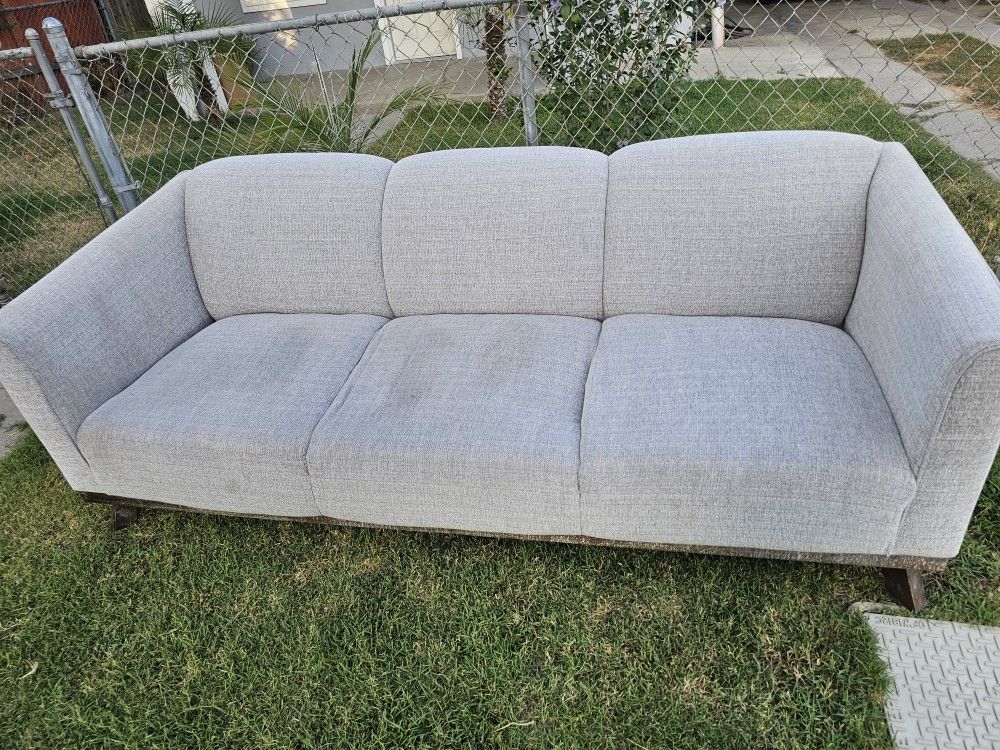 Free Couch Sofa