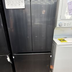 Brand new Samsung 33 in. 18 cu. ft. Counter Depth 3-Door French Door Refrigerator in Matte Black Steel with WiFi Connectivity