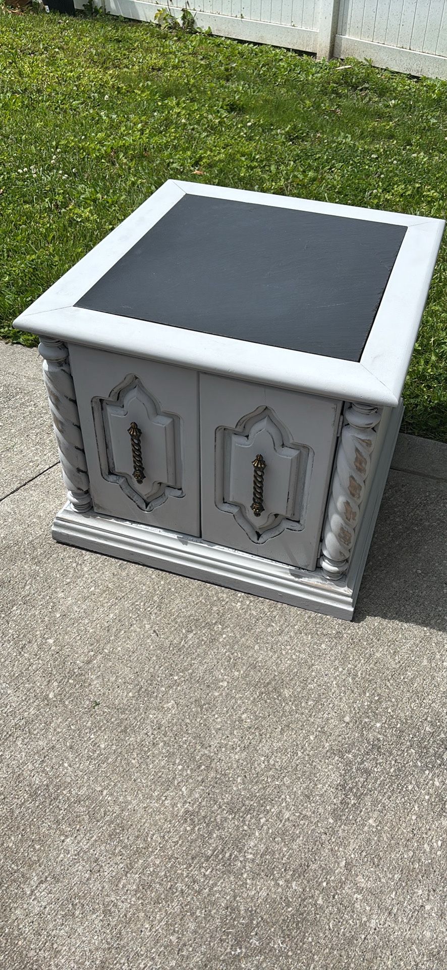 Farmhouse End Table