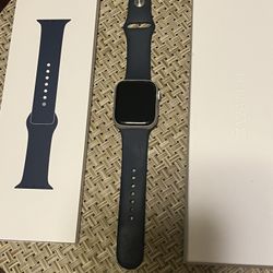 Apple Watch Series 9 Aluminum Case (2024) 45mm. 