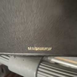 Center speaker Magnavox for home audio 