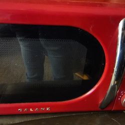 Galanz Red Microwave
