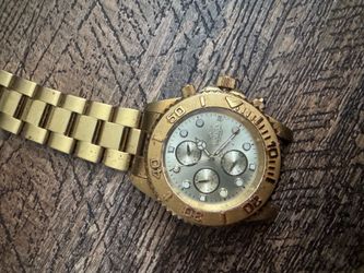 Invicta gold watch