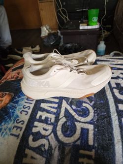 Hoka Vibram Athletic Shoes 
