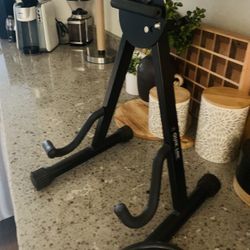 Guitar Stand