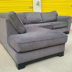 Free Delivery! Jonathan Louis Sectional Sofa Couch 96 x 87
