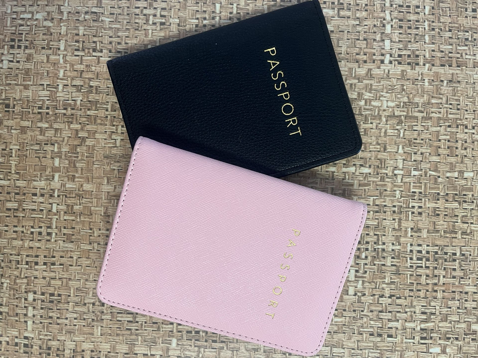 Dos Fundas Para Pasaporte / Two Passport Cover