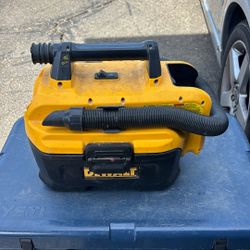 Dewalt Vacuum 
