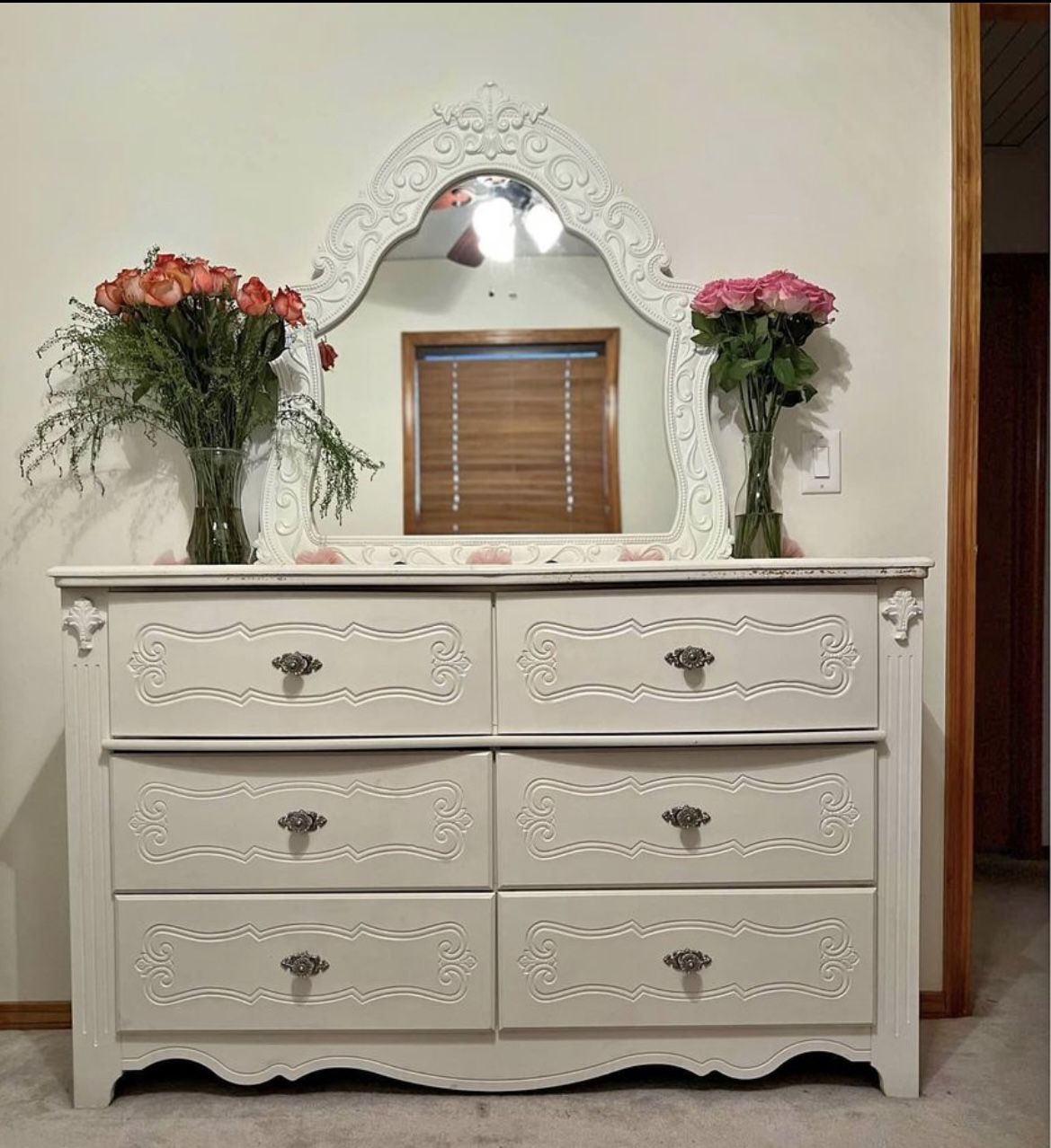 Twin Bed/Night Stand/Dresser White 