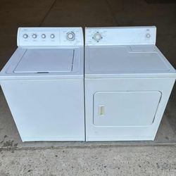 Whirlpool Washer And Gas Dryer 