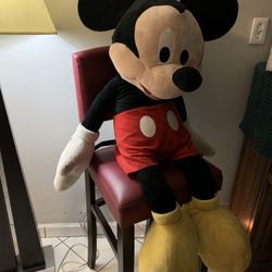 Mickey Mouse Giant