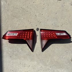 2016 - 2018 HONDA HR-V HRV LH DRIVER / RH PASSENGER SIDE TAILLIGHT OEM