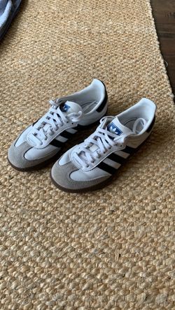 Kids Adidas Sambas - size 1-1/2 excellent condition!