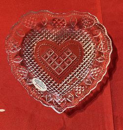 Vintage Avon Fostoria Hearts & Diamonds Glass Jewelry / Trinket  Dish