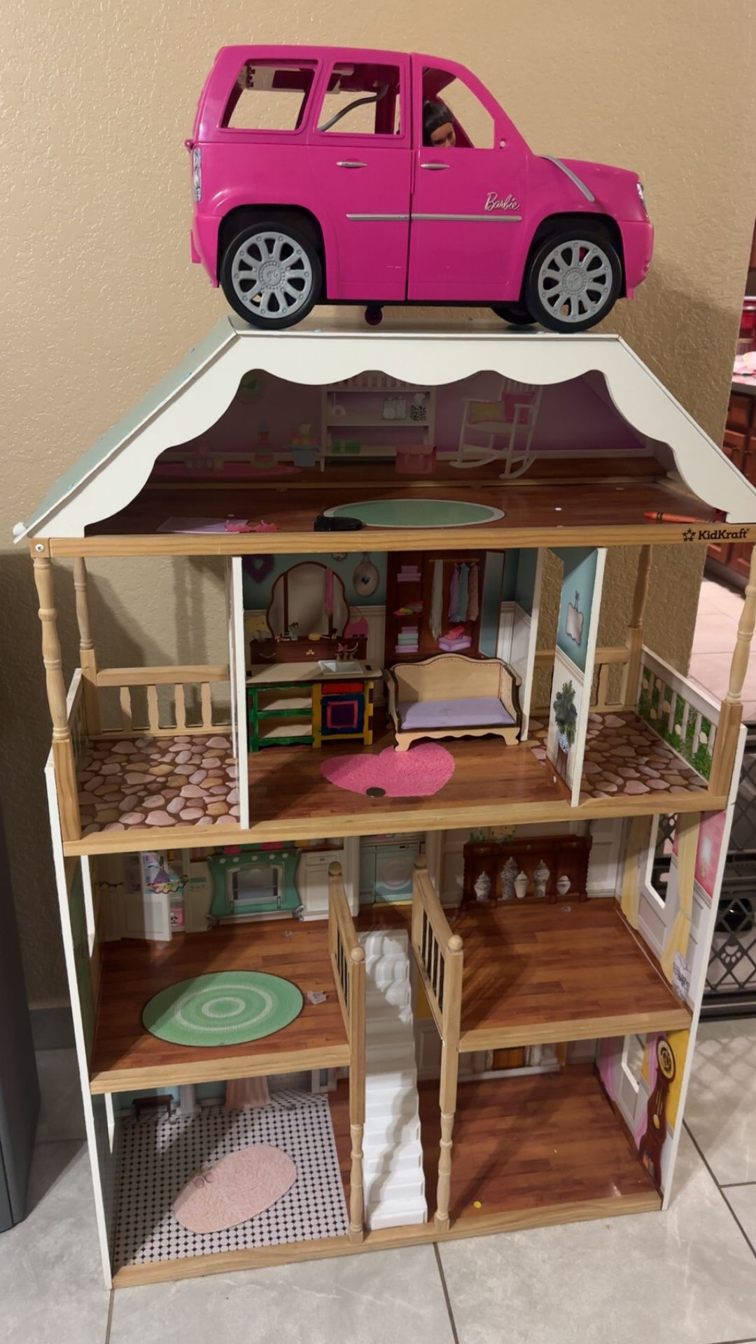 Kidkraft Doll House & Barbie Car 