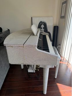Crystal Symphony Grand digital Piano