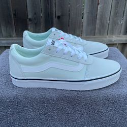 $45 Women’s Vans Brand New Size 8 (Men’s 6.5)