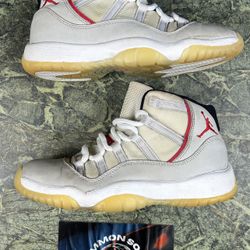 Jordan 11 Retro Platinum Tint GS Size 5Y/6.5W Preowned/Beat Defected No Box