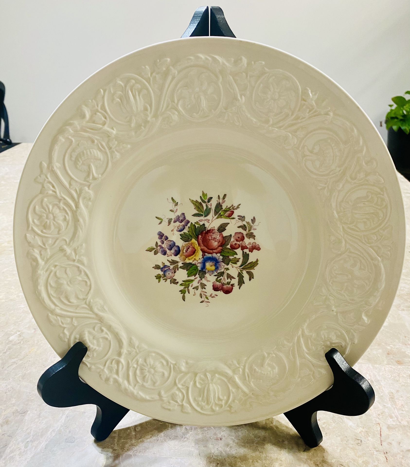 Swansea Wedgwood Patricia 5 Plate Set
